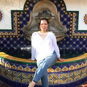 Meet your Posher, Vanessa